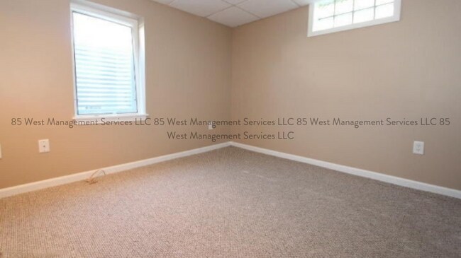 Foto del edificio - 259 Leyden Ave SW