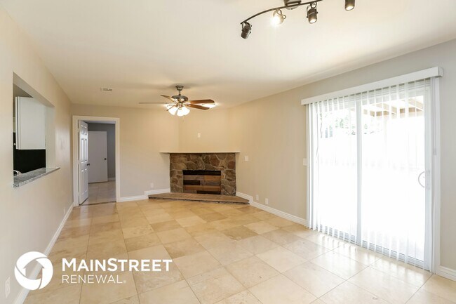 Foto del edificio - 18205 North 25th Pl