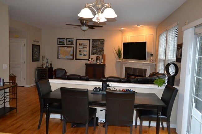 Foto del edificio - 2990 Peachtree Cir