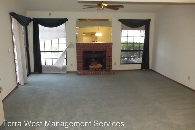 Building Photo - 2 br, 2 bath House - 5205 Orchard Hills Av...