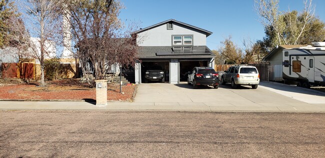 Building Photo - 3935 Cooke Dr