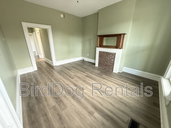 Foto del edificio - 1044-1046-1046 E Long St