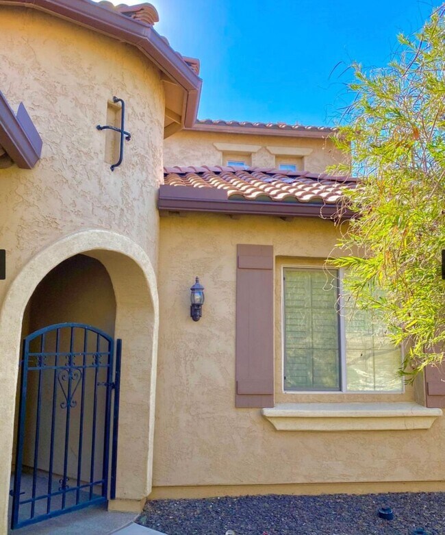 Foto del edificio - 1707 W Blue Sky Dr