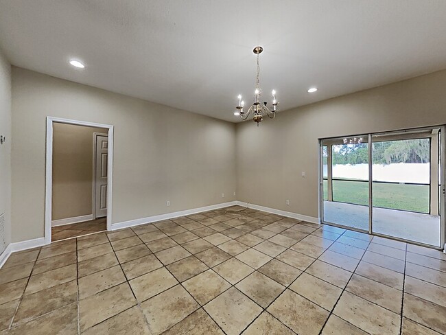 Building Photo - 15104 Stonebriar Way