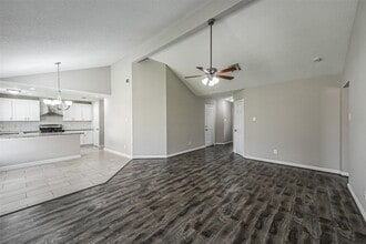 Building Photo - 7806 Hiawatha St
