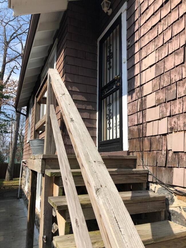 Foto del edificio - 3718 Hillsdale Rd