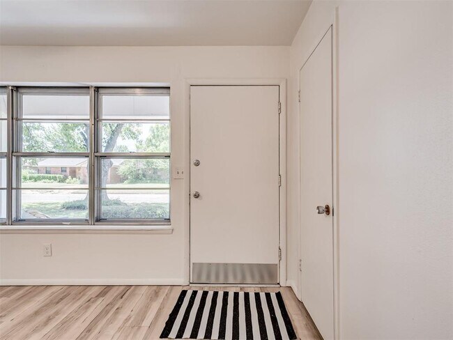 Foto del edificio - 39 E 21st St