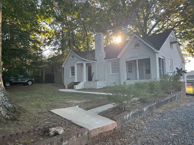 Foto del edificio - House in Plaza Midwood