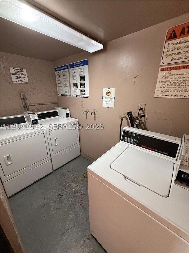 Foto del edificio - 5199 NW 7th St