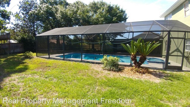 Building Photo - 1715 Rose Garden Ln