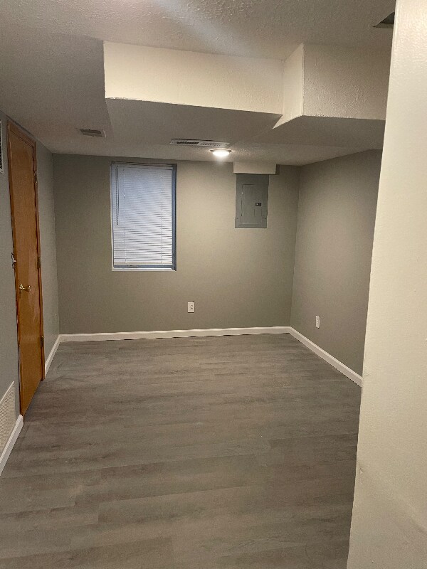 Foto del edificio - 5706 Pratt St