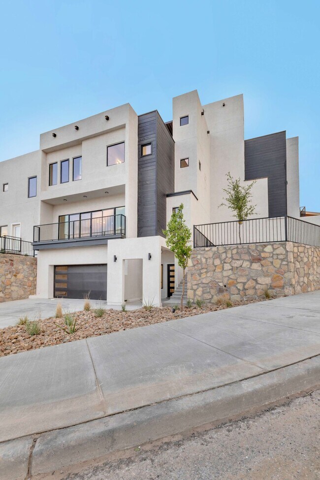 Foto del edificio - 1519 Golden Hill Terrace