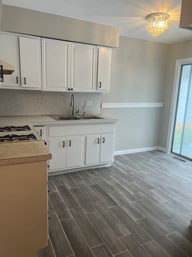 Foto del edificio - 31-33 Jeffrey Terrace