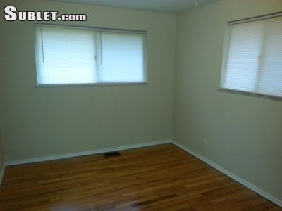 Building Photo - 10105 Douglas Ct