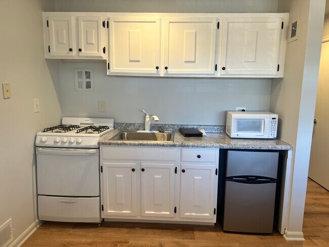 Foto del edificio - 5601 Carriage Way Dr