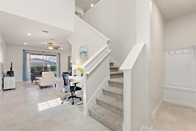 Building Photo - 7384 Oakmoss Loop