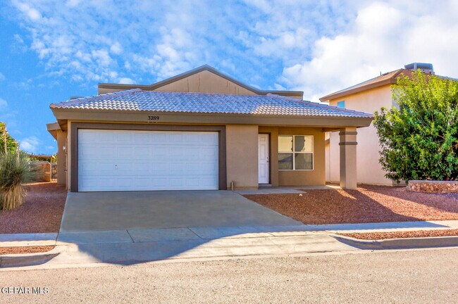 Building Photo - 3289 Emerald Point Dr