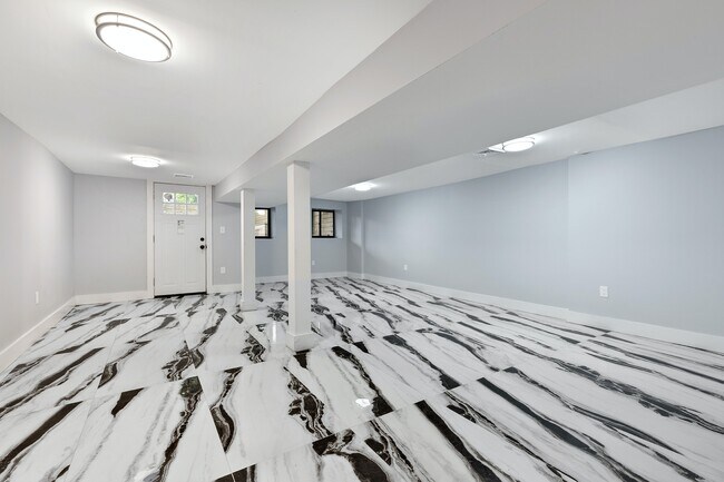 Foto del edificio - 480 Chauncey St