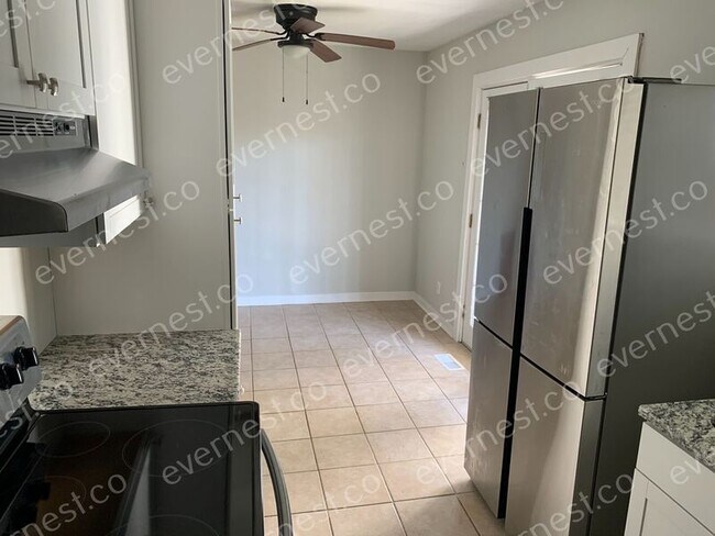 Foto del edificio - 1001 Kinney St