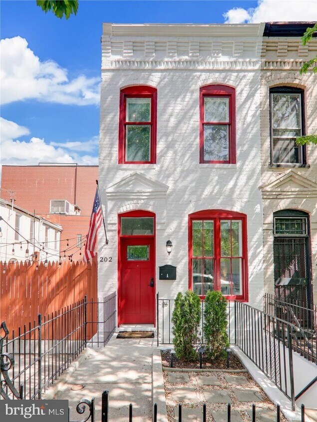 Foto principal - Perfect 1 bed updated condo