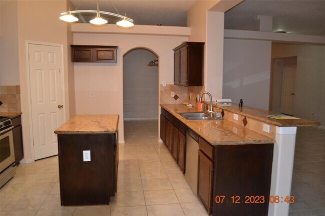 Building Photo - 7630 Harvest Mill Ln
