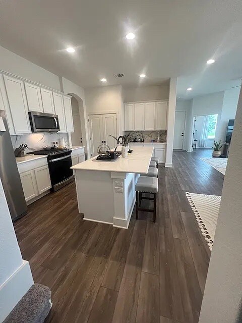 Foto del edificio - Room in House on Wellspring Loop