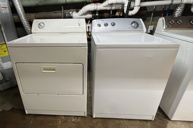 Foto del edificio - 452 W Philadelphia St