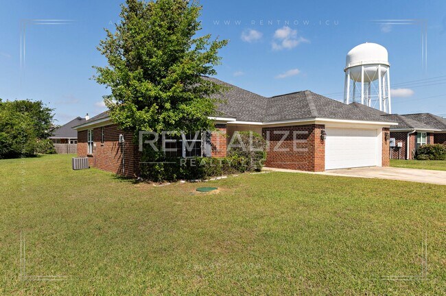Building Photo - Spacious 3-Bedroom Home with Open Floor Plan and Big Backyard in West Mobile!