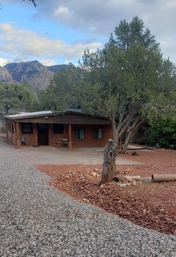 130 Manzanita Dr, Sedona, AZ 86336 House for Rent in Sedona, AZ