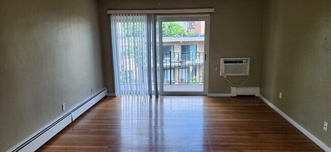 Foto del edificio - 400 Savin Hill Ave