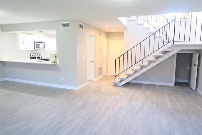 Foto del edificio - 7682 High Pine Rd