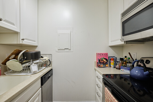 Foto del edificio - 1736 18th St NW