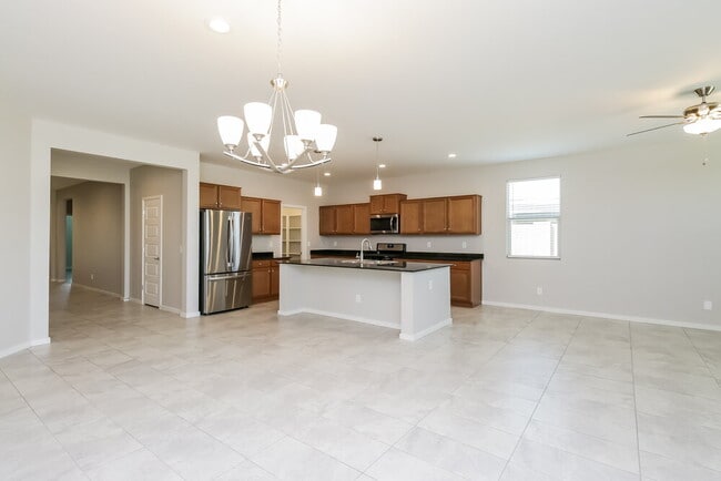 Foto del edificio - 654 Glen Canyon Dr