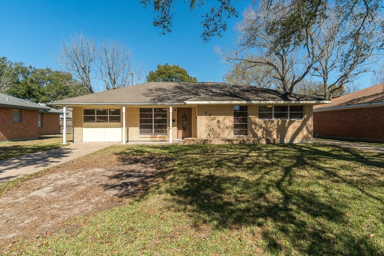 Primary Photo - 1706 Colby Dr