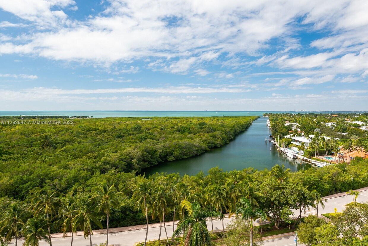 1121 Crandon Blvd Unit D1004, Miami, FL 33149 Condo for Rent in Miami