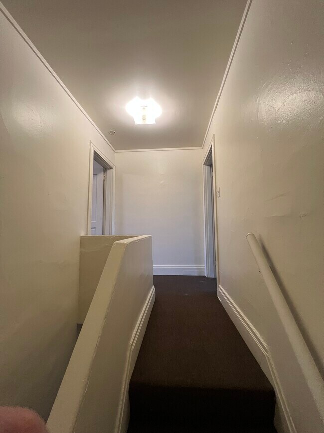 Escaleras - 6 Davis Row