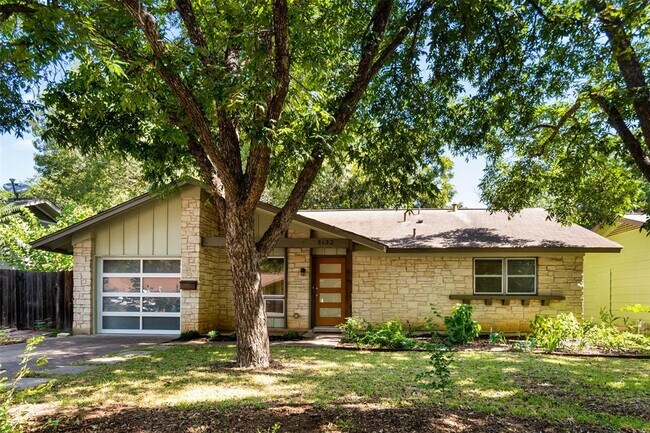 Foto del edificio - 5132 Meadow Creek Dr