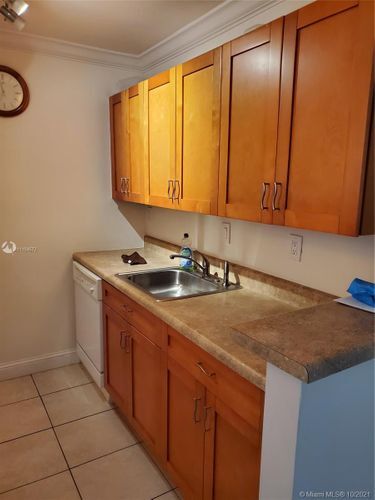 Foto principal - 10834 SW 88th St