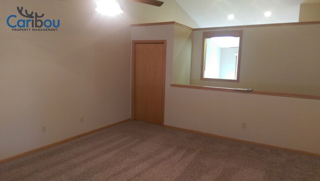 Building Photo - 424 Trail Side Dr