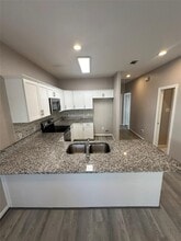 Building Photo - 16945 Glenheath St