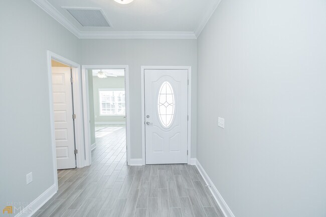 Building Photo - 312 The Villas Wy