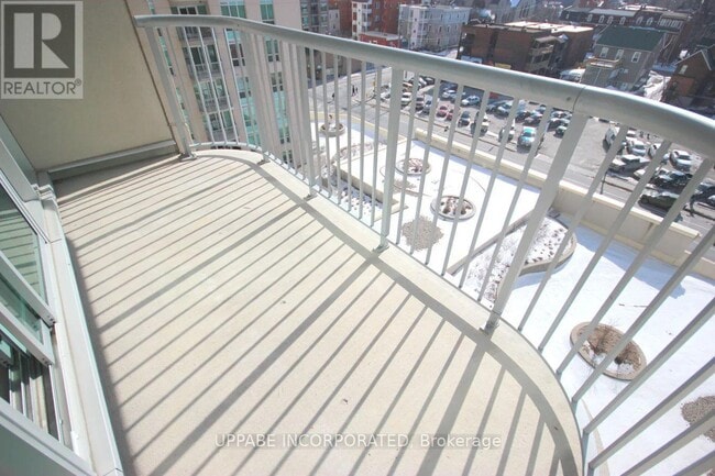 Photo du bâtiment - 234-2234 Rideau St