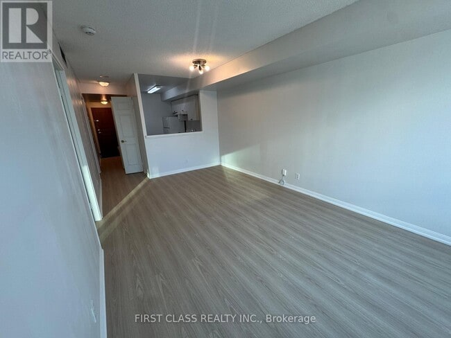 Building Photo - 18 Lee Centre Dr