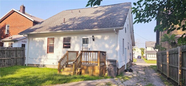 Foto del edificio - 126 Manchester Ave