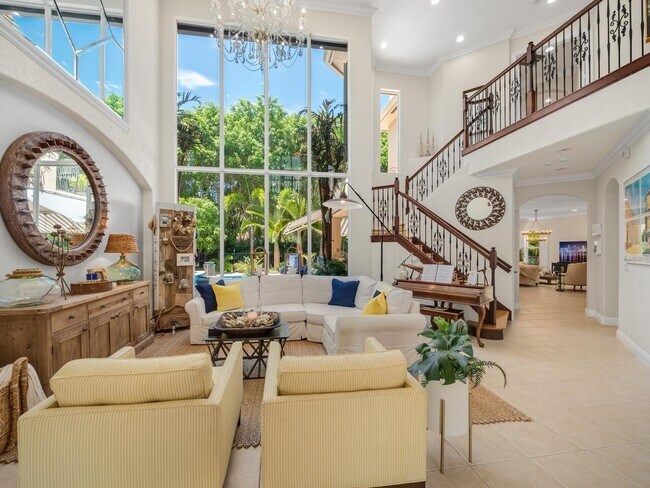 Foto del edificio - 10698 Versailles Blvd