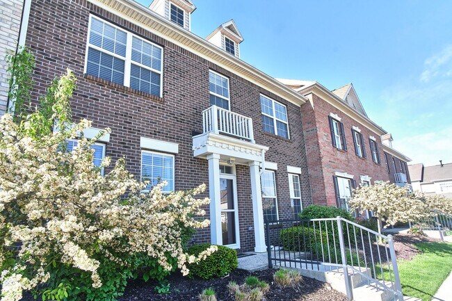 Foto del edificio - 2 BDRM, 2.5BA Townhouse in Fishers