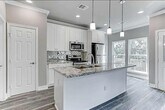 Foto principal - 3128 Coal St