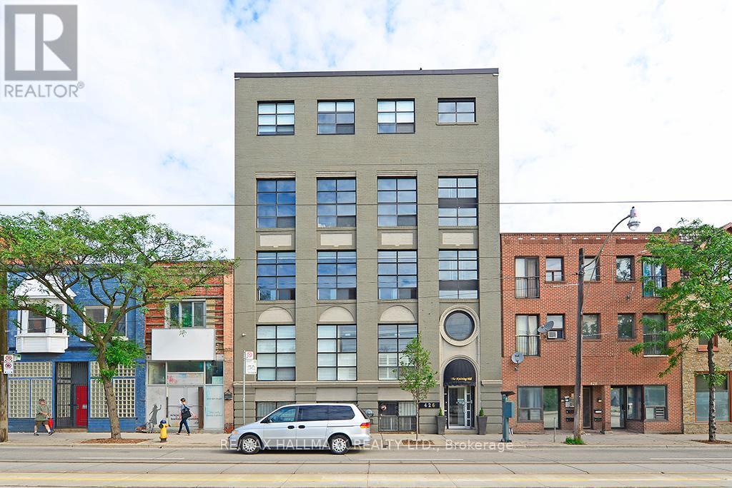 Photo principale - 426 Queen St E