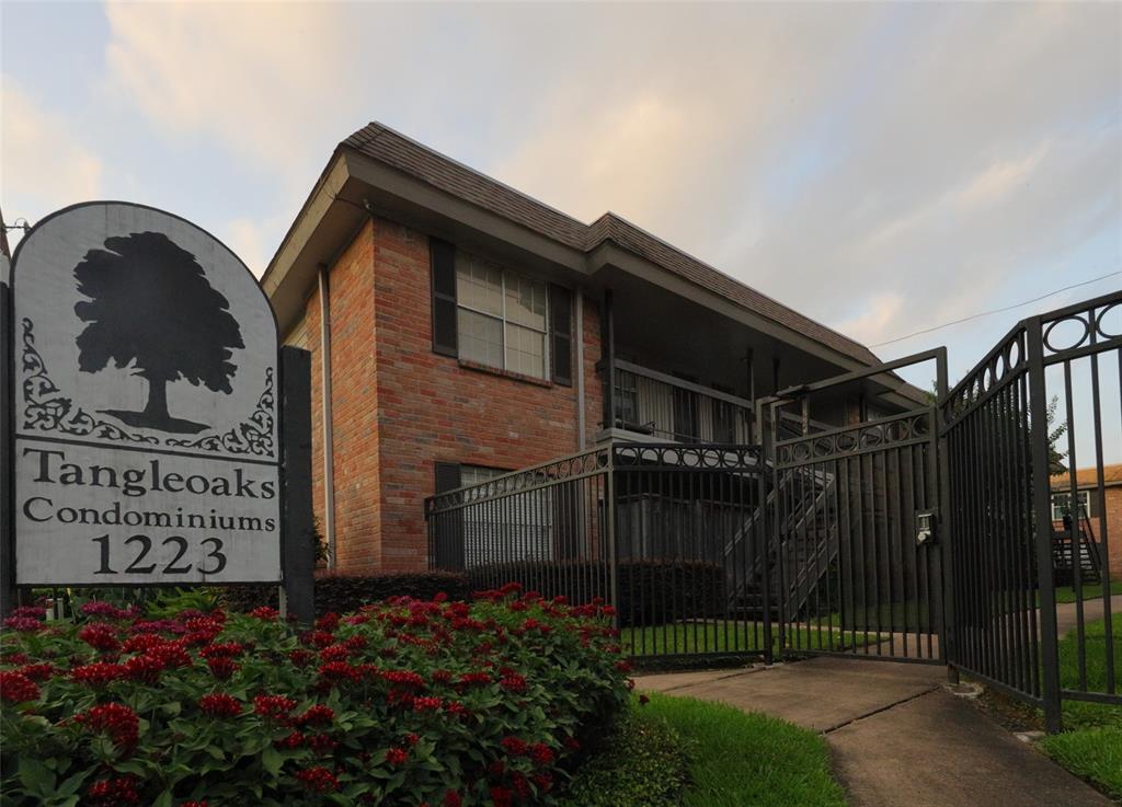 Foto principal - 1223 Augusta Dr
