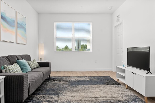 Interior Photo - Nottinghill Living Davenport